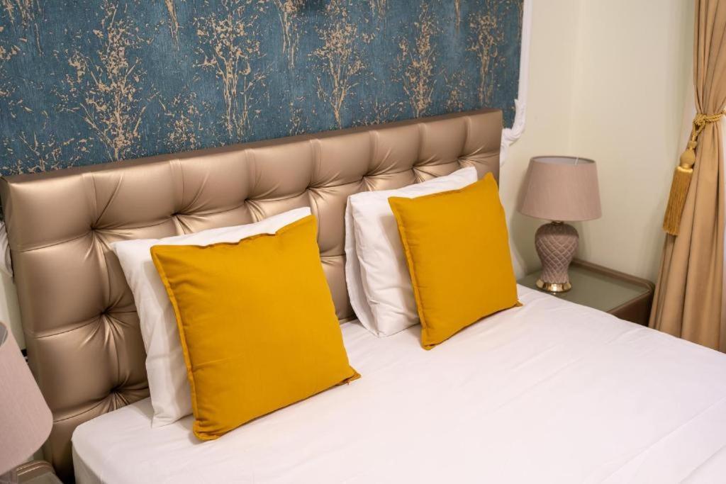 Oasis Historic Central House Bucureşti Ngoại thất bức ảnh