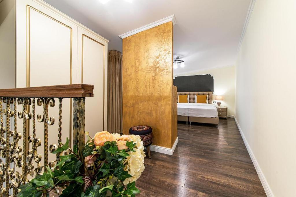 Oasis Historic Central House Bucureşti Ngoại thất bức ảnh