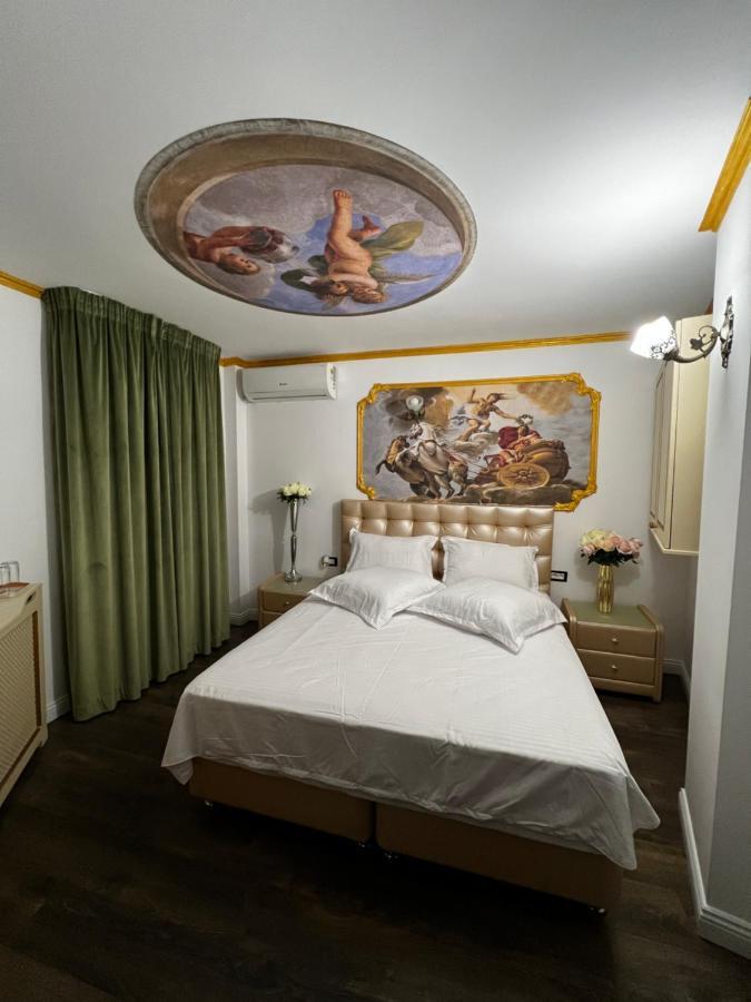 Oasis Historic Central House Bucureşti Ngoại thất bức ảnh